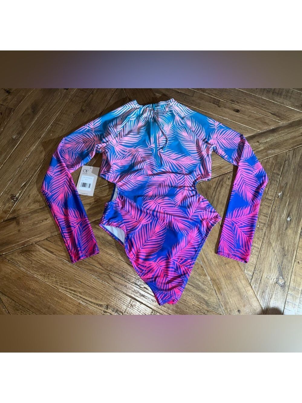 OP Ocean Pacific one piece rash guard with cut out sides - size large - NWT - Picture 6 of 10